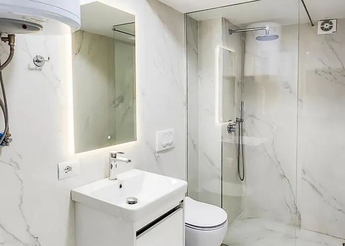 Blloku Appartement *